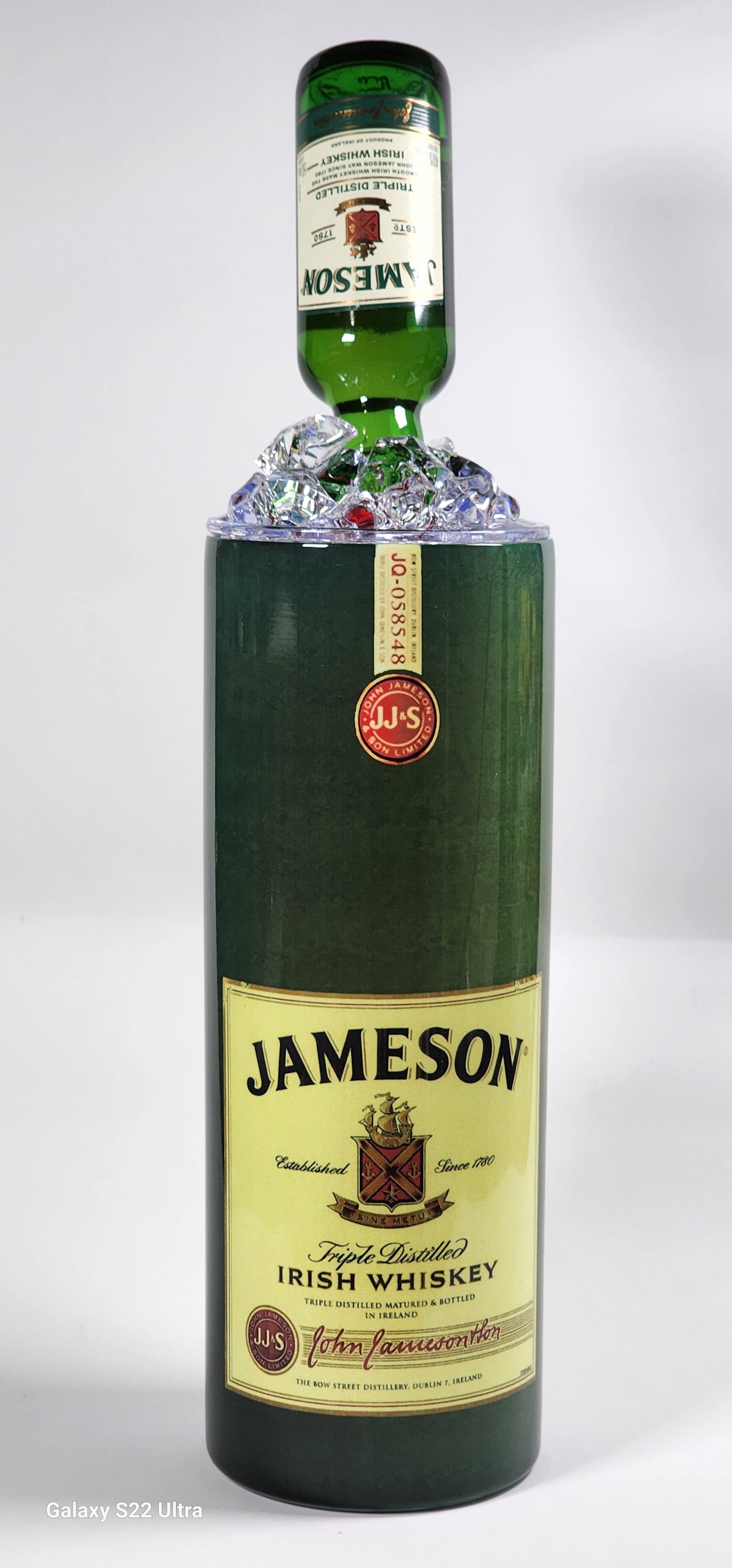 Jameson w/topper